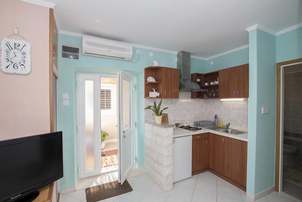 Radovcic Apartments And Rooms Trsteno Extérieur photo